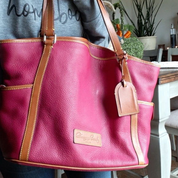 Dooney and Bourke Vintage XL Leather Tote, EUC - Picture 15 of 16